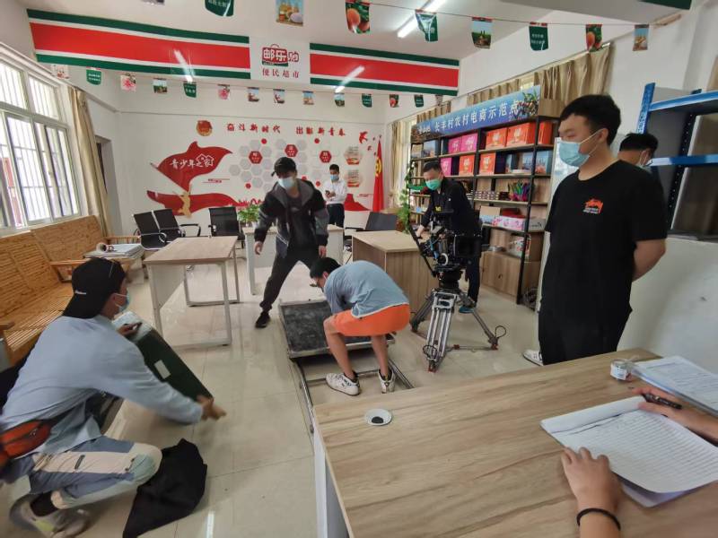 追星女孩心理学分析报告：三都广告片拍摄公司揭秘饭圈应援式传播逻辑