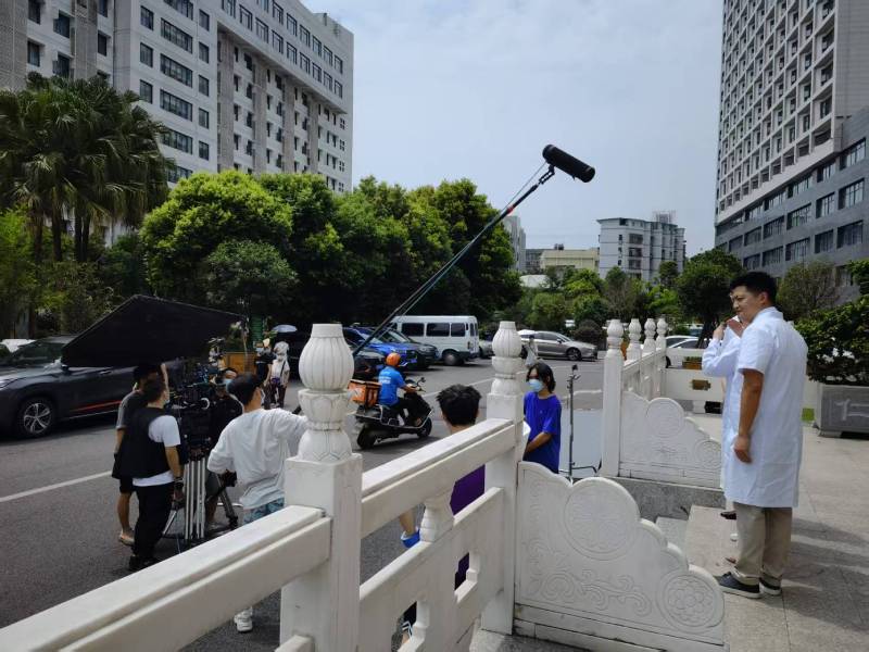 三都广告片拍摄公司低成本实现高规格制作的诀窍